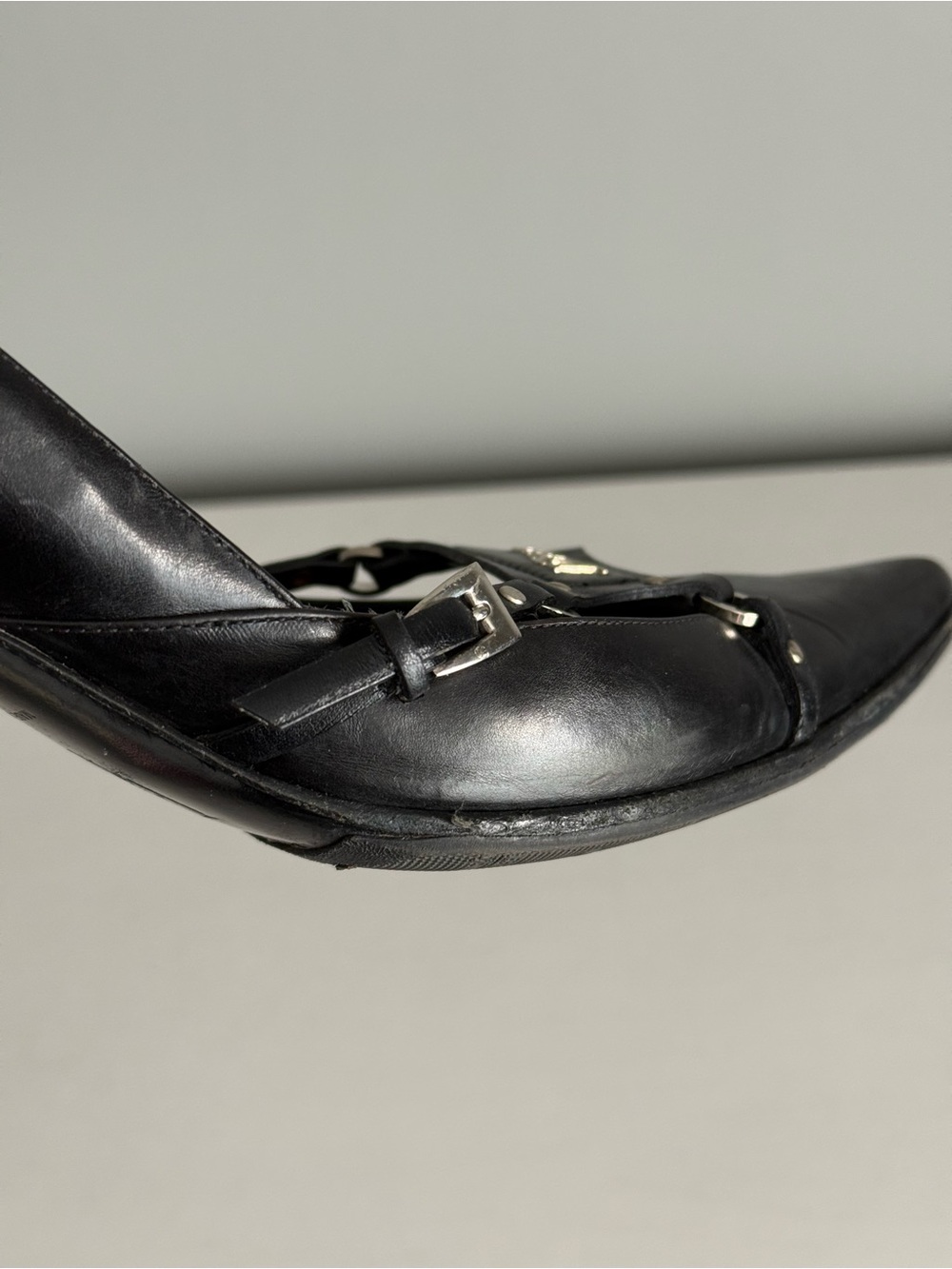 DIOR Black Leather Pointed-Toe Heels - Picture 5 of 8